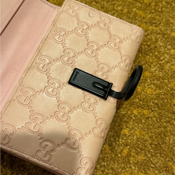 Pink Embossed Wallet with Black Clasp - Picture 3 of 8